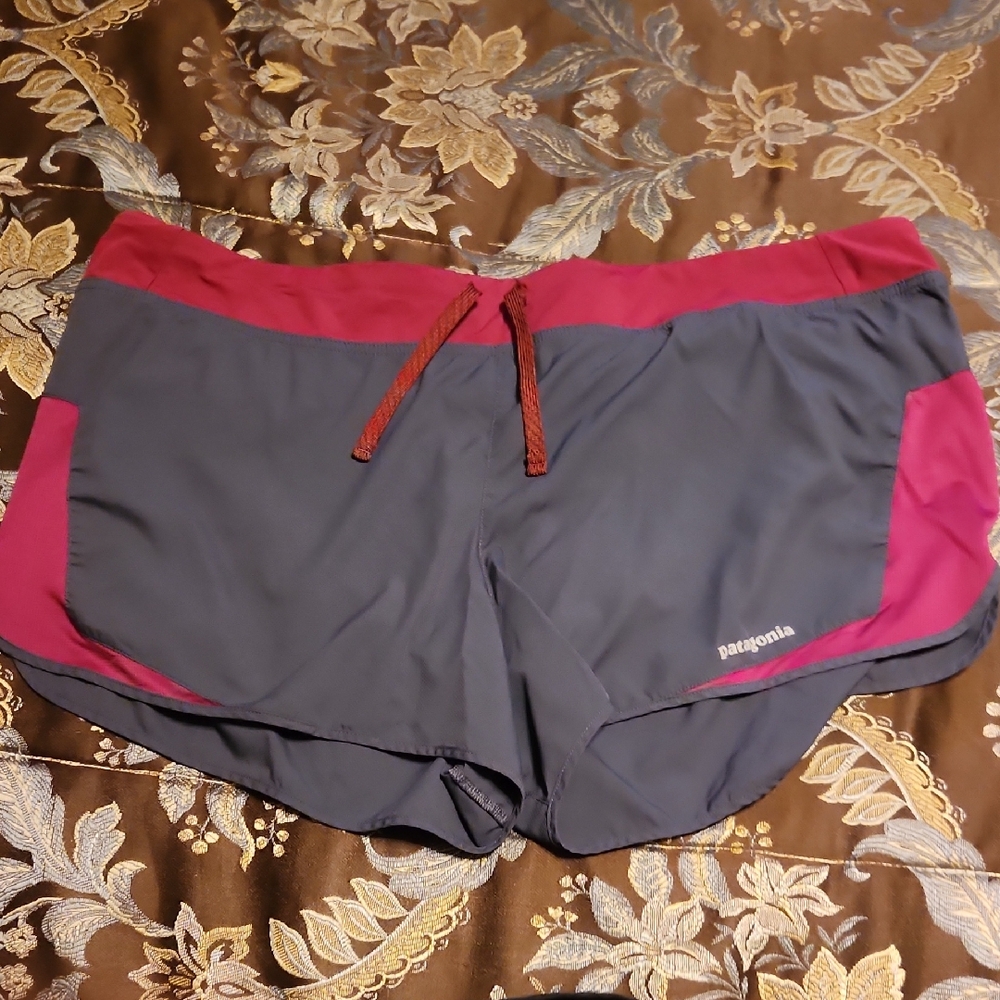 Patagonia Strider 3/4 Shorts Runing Lined Forge Gray/ Purple Women Athleisure Xl